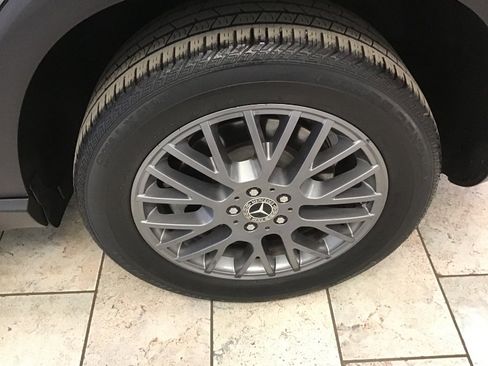 Used 2022 Mercedes-Benz GLE 450 GLE 450 image 8