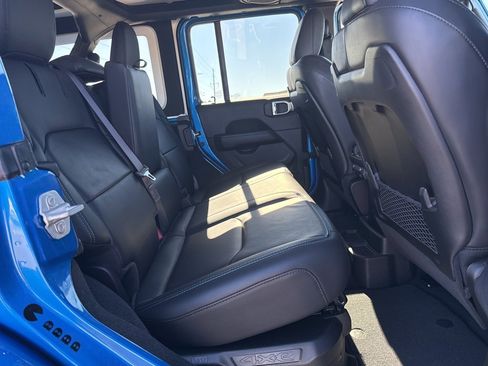 Used 2024 Jeep Wrangler Unlimited Rubicon 4xe image 14