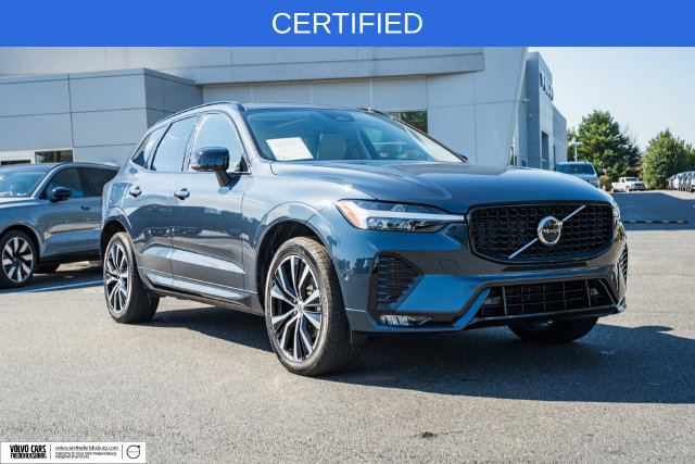 Certified 2024 Volvo XC60 B5 Plus AWD/4WD image 1