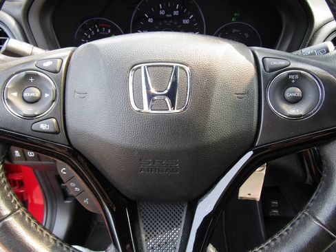 Used 2022 Honda HR-V Sport image 16