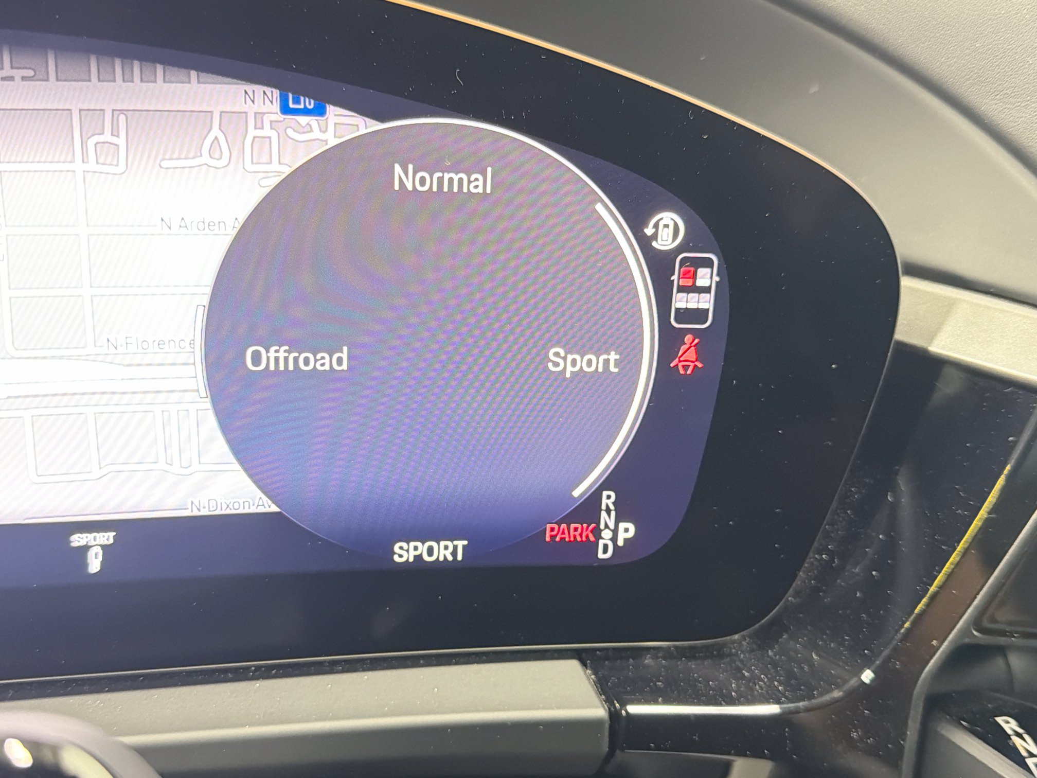 Certified 2026 Porsche Macan 4S Electric AWD/4WD image 30
