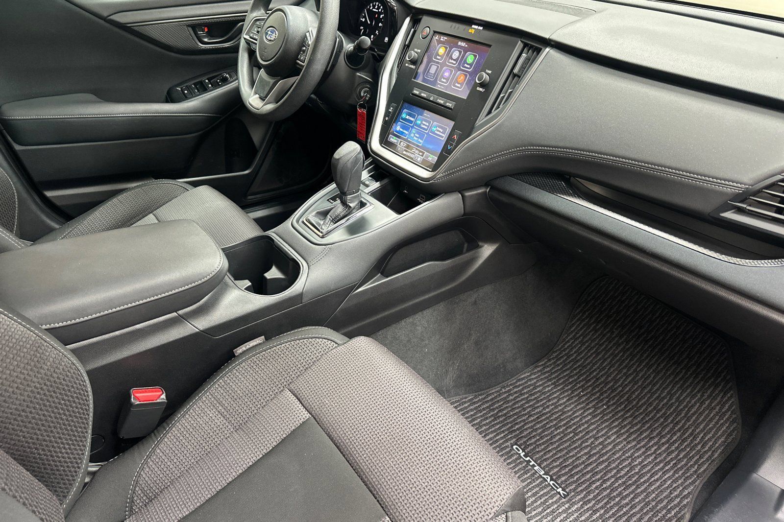 Used 2025 Subaru Outback AWD/4WD image 20