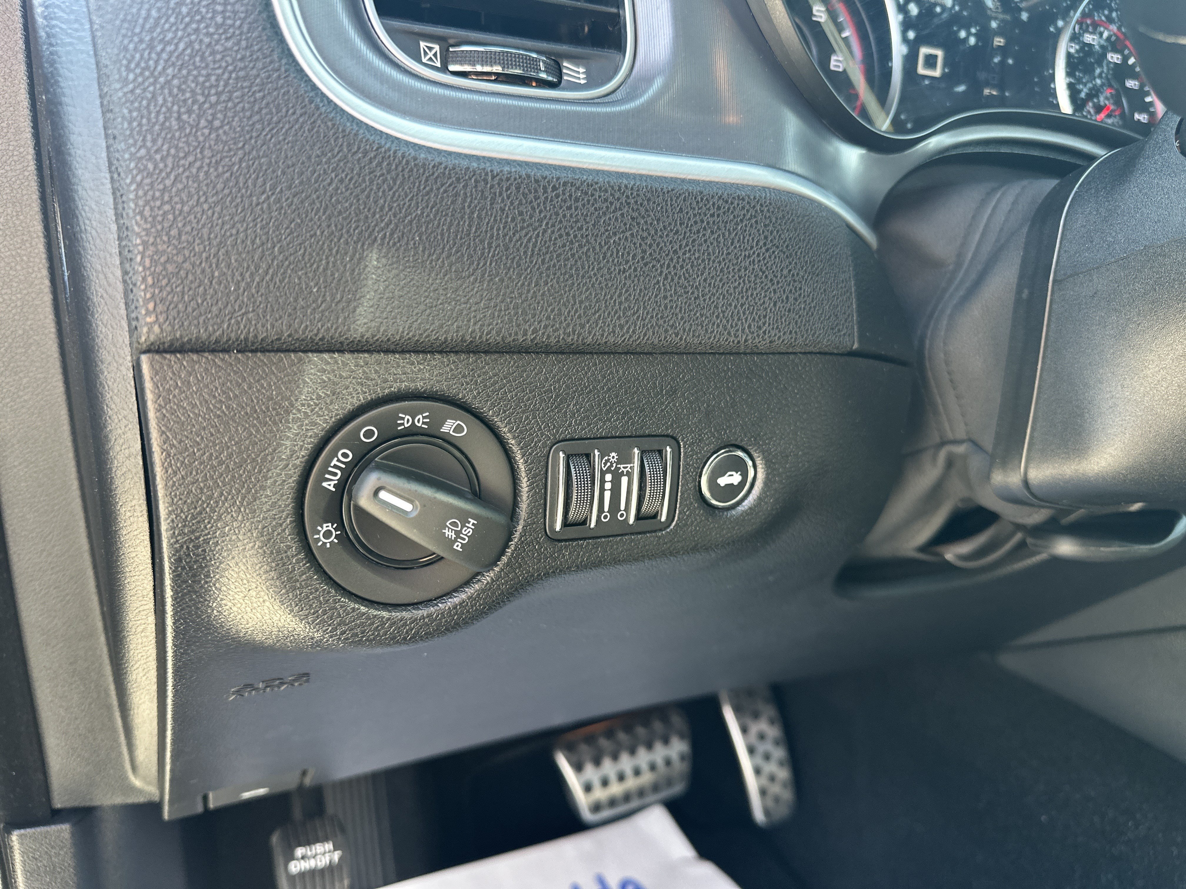 Used 2021 Dodge Charger R/T RWD image 14