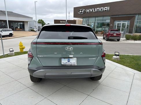 New 2026 Hyundai Kona Limited FWD image 4