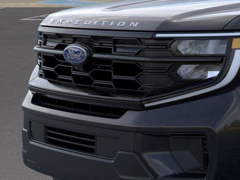 New 2026 Ford Expedition Active RWD image 17
