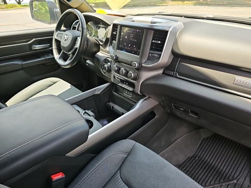 Used 2022 RAM 1500 Big Horn AWD/4WD image 13