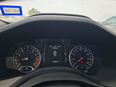 Used 2020 Jeep Renegade Sport image 5