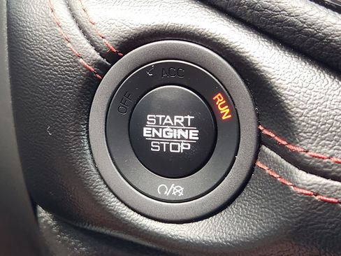 Used 2025 Dodge Durango R/T AWD/4WD image 23