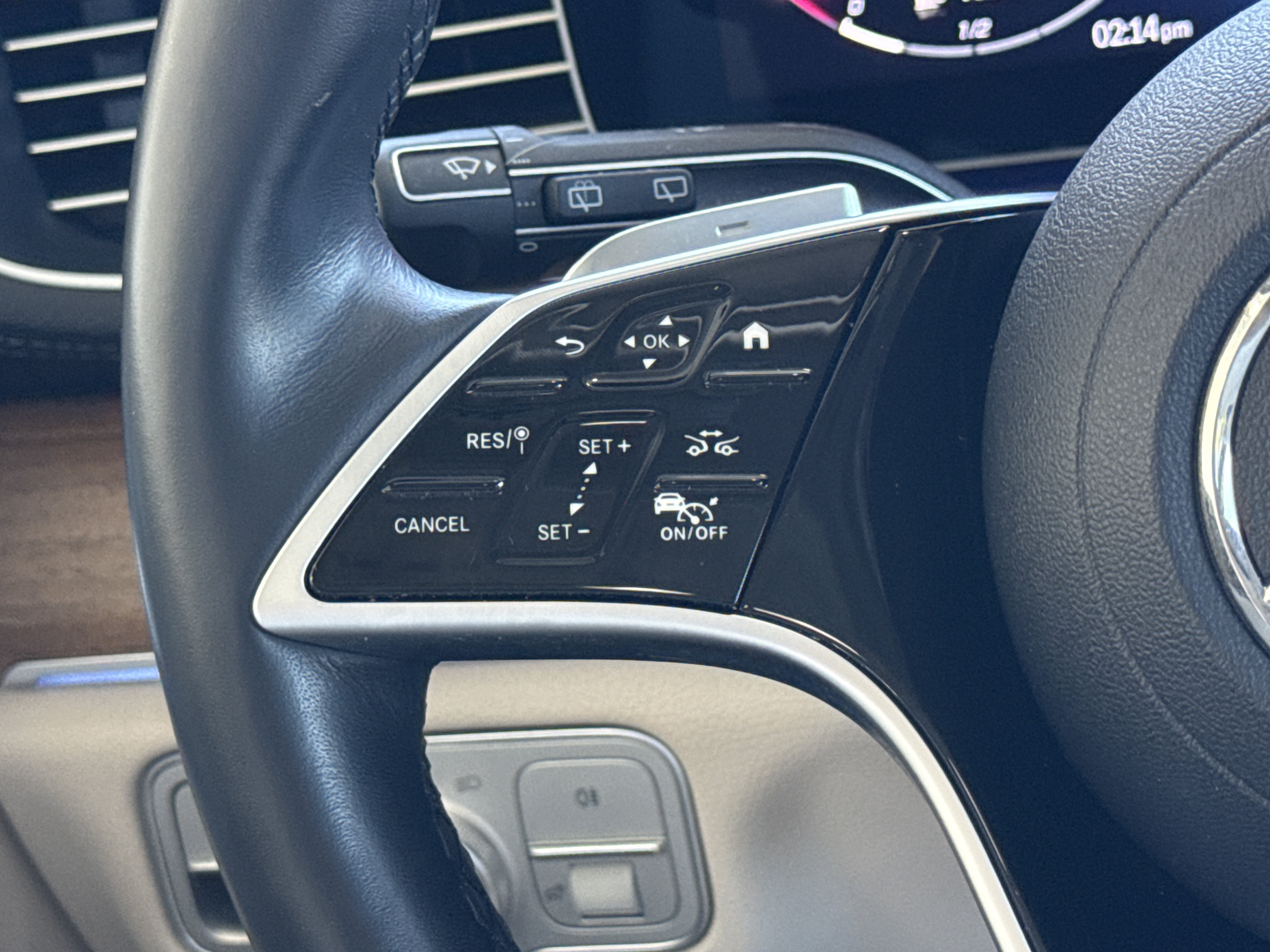 Certified 2024 Mercedes-Benz GLS 450 4MATIC image 36