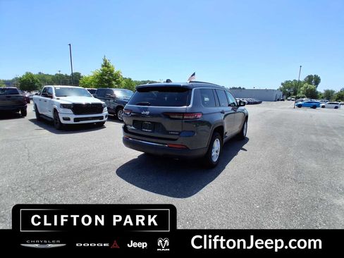 Certified 2025 Jeep Grand Cherokee L Laredo w/ Luxury Tech Group I AWD/4WD image 4
