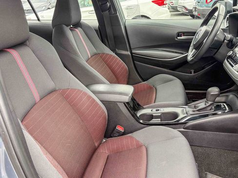 Used 2024 Toyota Corolla SE w/ SE Premium Package FWD image 15