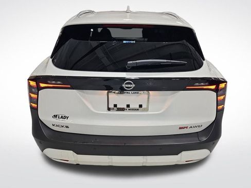 Used 2025 Nissan Kicks SR image 21