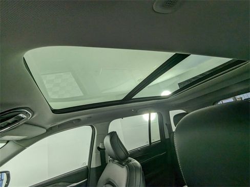 New 2024 Jeep Grand Cherokee Limited 4xe w/ Luxury Tech Group II image 14