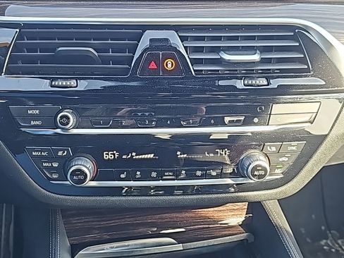 Used 2021 BMW M550i xDrive w/ Shadowloine Package image 6