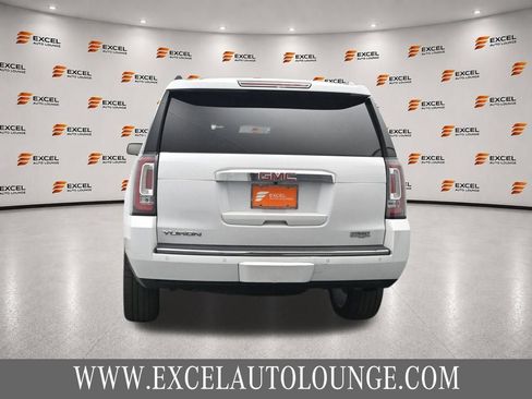 Used 2019 GMC Yukon Denali w/ Open Road Package RWD image 4