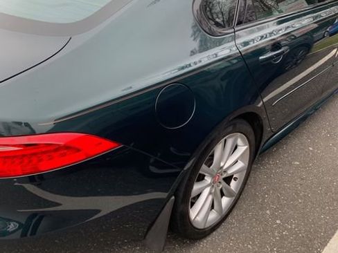 Used 2016 Jaguar XF R-Sport image 6