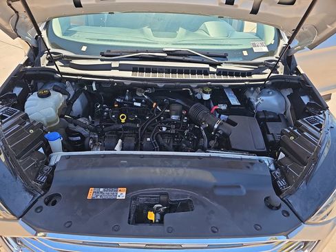 Used 2022 Ford Edge Titanium w/ Equipment Group 301A AWD/4WD image 33