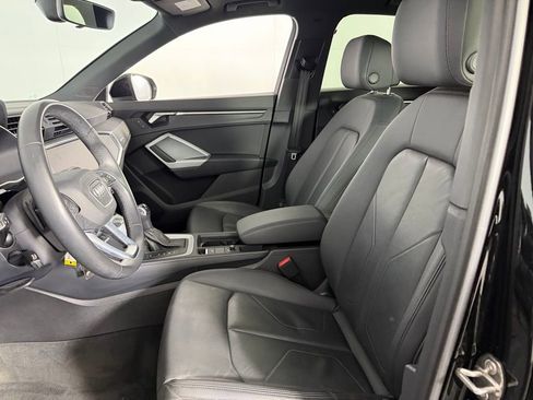 Used 2023 Audi Q3 2.0T Premium image 21