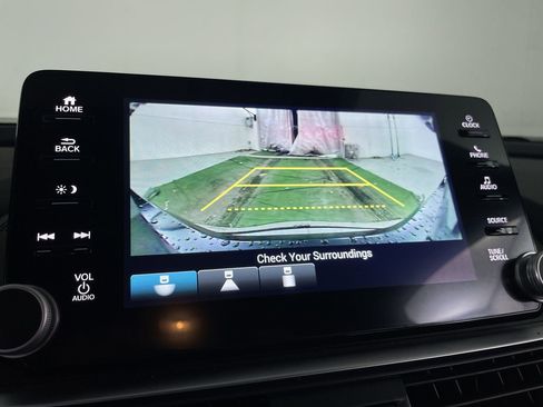 Used 2021 Honda Accord Sport image 15