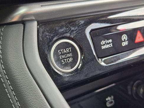 Certified 2025 Audi Q5 Premium Plus w/ Premium Plus image 27