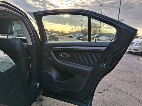 Used 2012 Ford Taurus Limited image 11