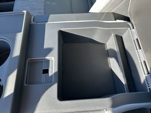 New 2026 Ford F250 XLT w/ Tremor Off-Road Package image 32