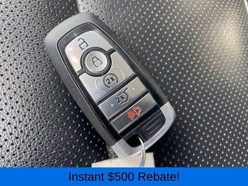 Used 2022 Ford Escape Titanium image 24