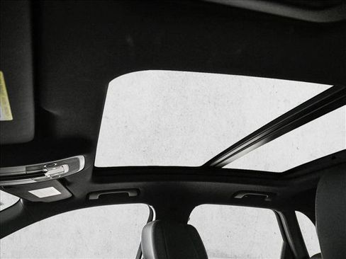 Certified 2025 Audi Q3 2.0T Premium Plus w/ Premium Plus Package image 16