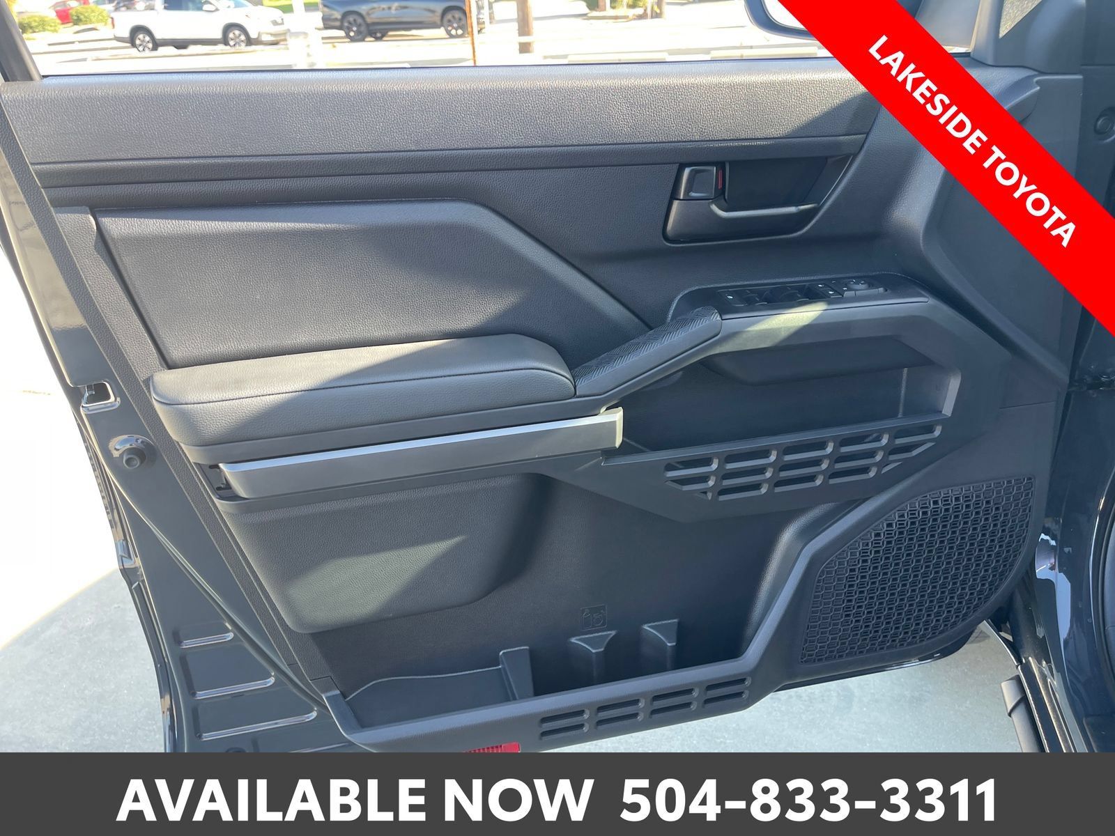 Certified 2026 Toyota Tacoma SR5 AWD/4WD image 23