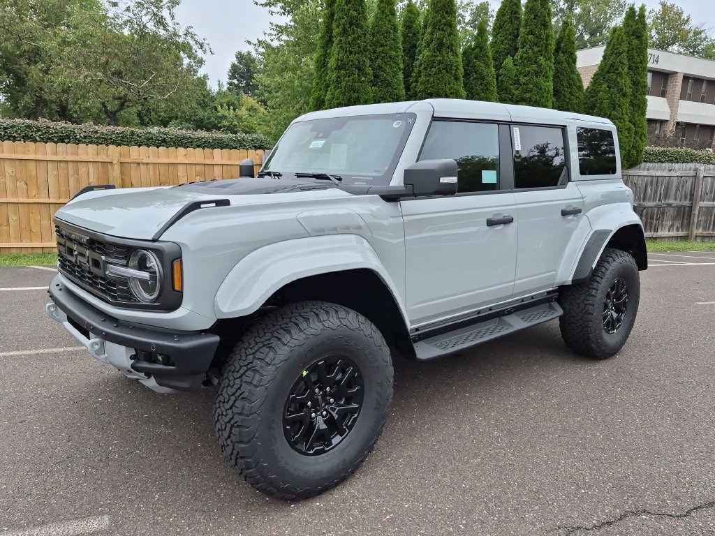 New 2026 Ford Bronco Raptor AWD/4WD image 2