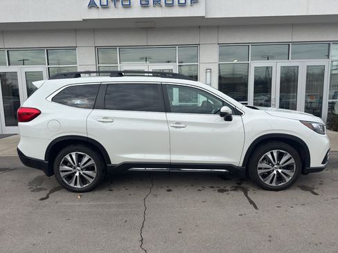 Used 2020 Subaru Ascent Limited w/ Technology Package image 2