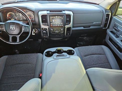 Used 2019 RAM 1500 Big Horn image 16