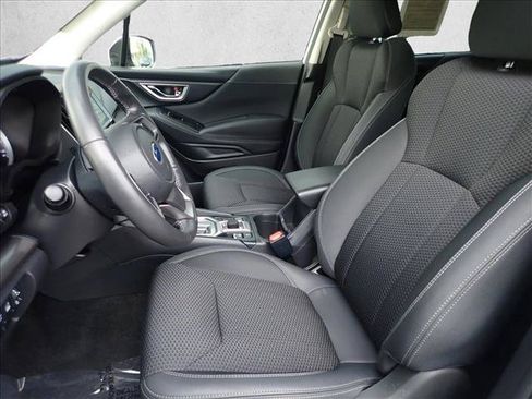 Used 2023 Subaru Forester Premium w/ Popular Package #2 AWD/4WD image 12