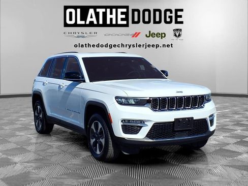 Used 2024 Jeep Grand Cherokee Limited 4xe AWD/4WD image 31