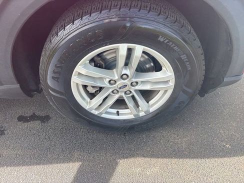 Used 2021 Ford Explorer XLT w/ Equipment Group 202A AWD/4WD image 44