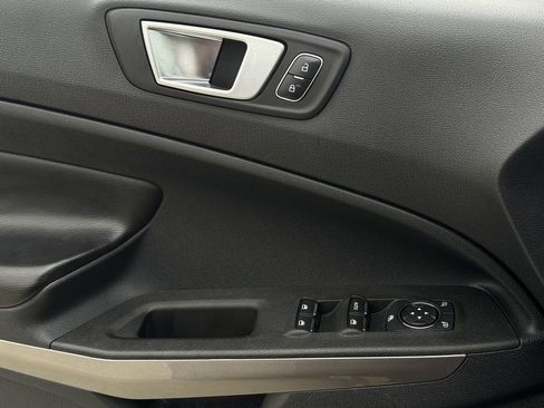 Used 2018 Ford EcoSport SE w/ SE Convenience Package FWD image 22