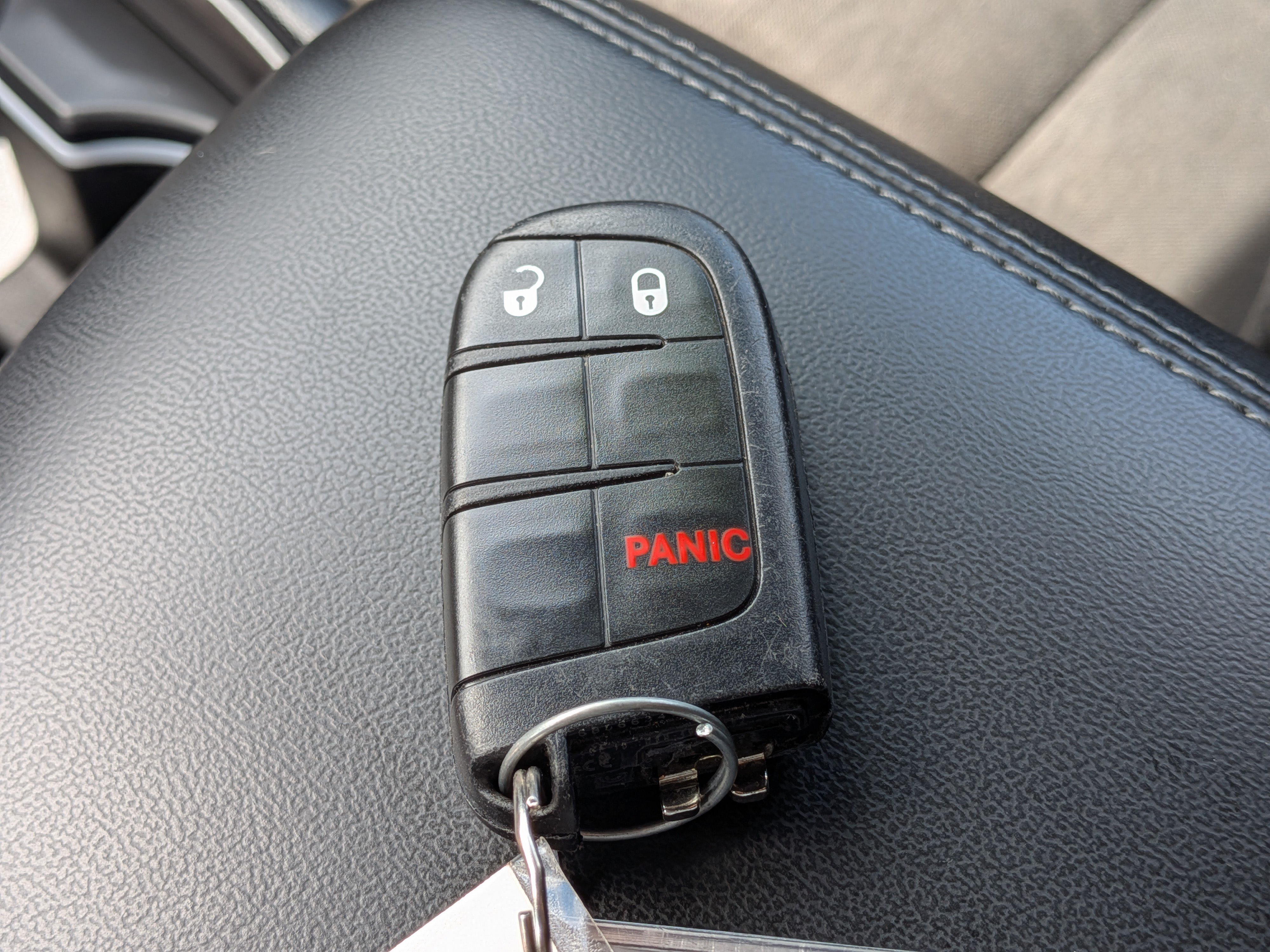 Used 2024 Dodge Durango SXT AWD/4WD image 34