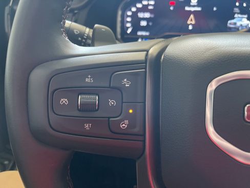 Used 2024 GMC Sierra 1500 AT4 w/ Technology Package image 19