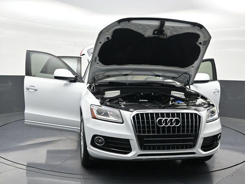 Used 2017 Audi Q5 2.0T Premium AWD/4WD image 39