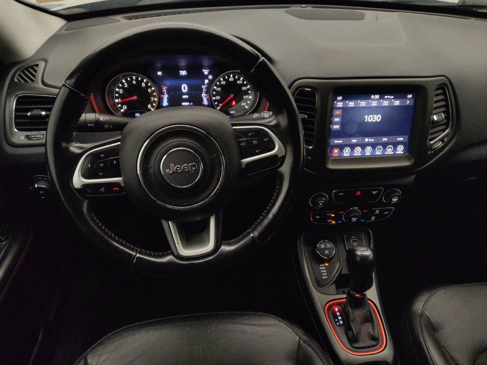 Used 2020 Jeep Compass Trailhawk AWD/4WD image 22