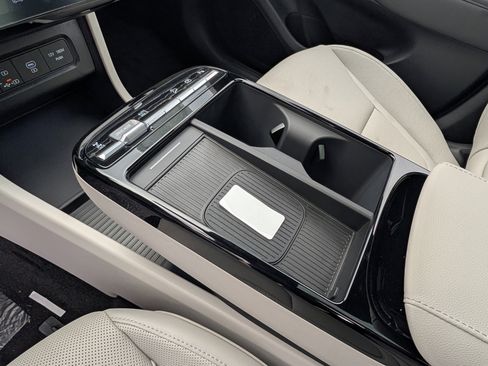 New 2026 Hyundai Tucson Limited image 14