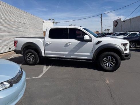 Used 2017 Ford F150 Raptor w/ Equipment Group 802A Luxury image 2