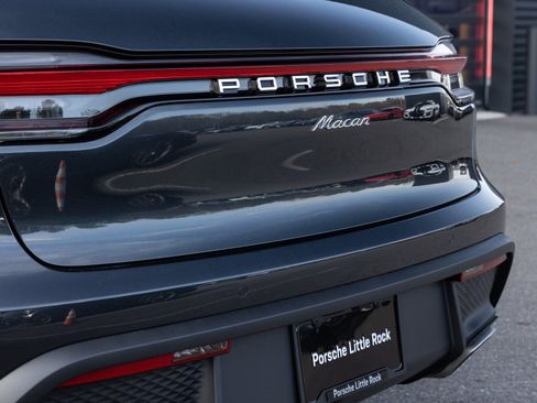 New 2026 Porsche Macan AWD/4WD image 12