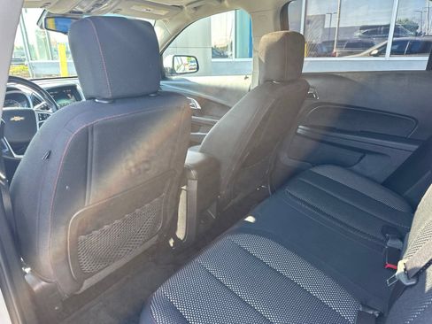 Used 2016 Chevrolet Equinox LT w/ Convenience Package AWD/4WD image 16