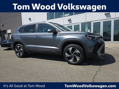 New 2026 Volkswagen Taos SE