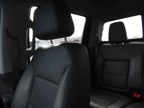 Used 2021 GMC Sierra 1500 SLT w/ SLT Premium Plus Package AWD/4WD image 21
