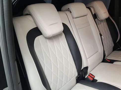 Used 2021 Mercedes-Benz G 550 image 41