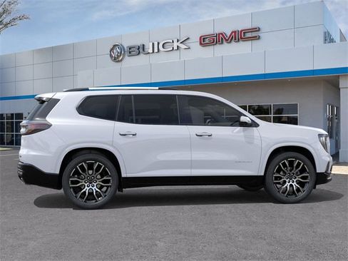 New 2026 GMC Acadia Denali Ultimate image 5