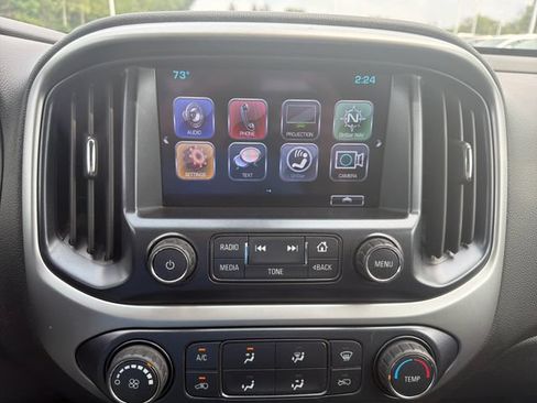 Used 2018 Chevrolet Colorado LT AWD/4WD image 22