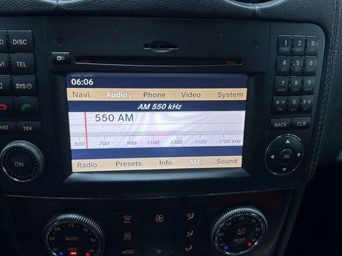 Used 2012 Mercedes-Benz GL 320 BlueTEC 4MATIC image 31